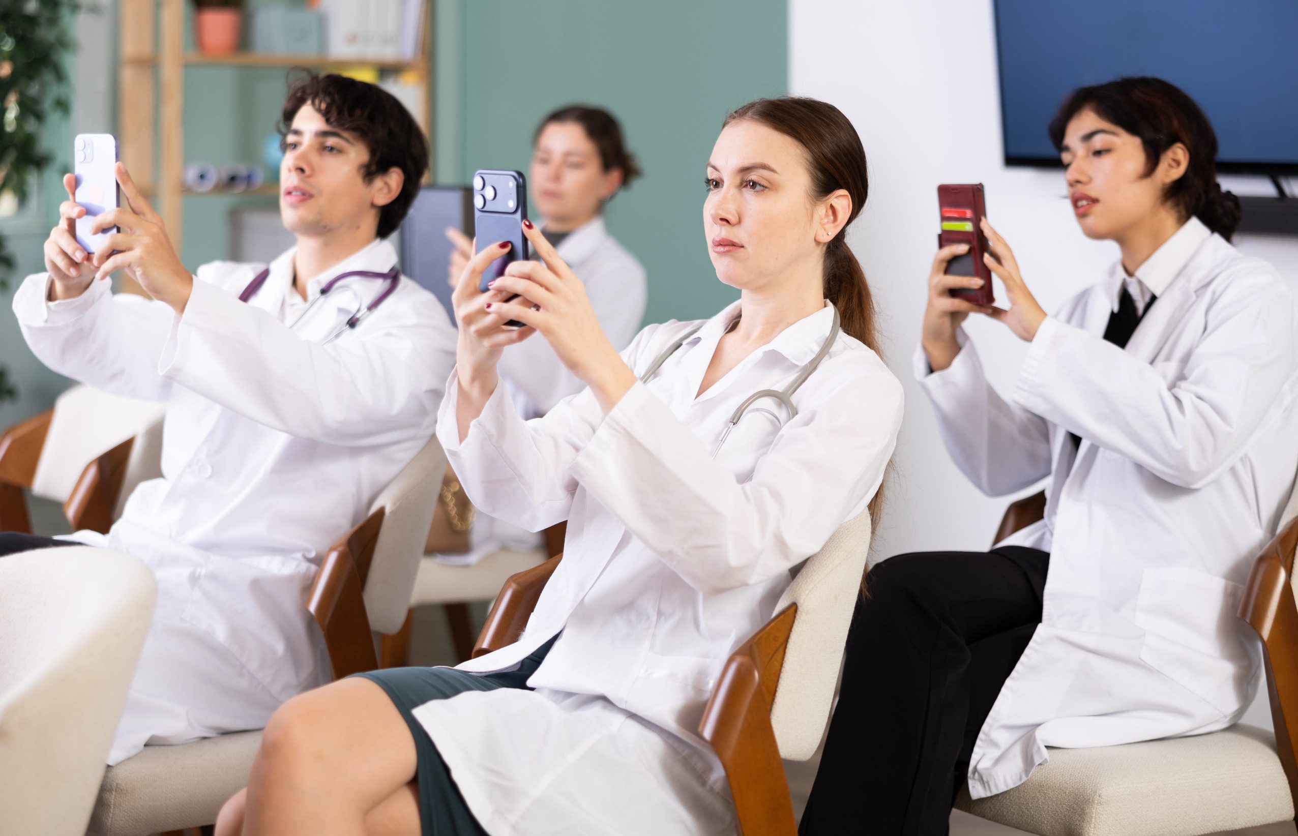 social media for doctors